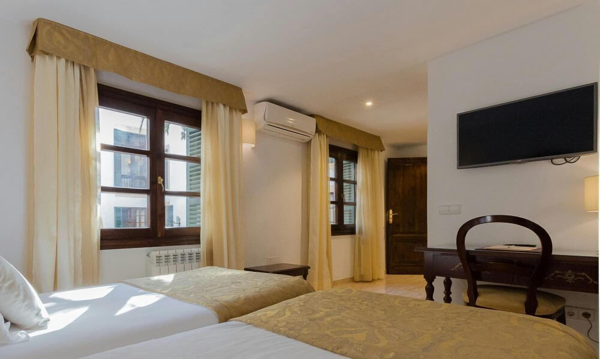 Hotel Born ميورقة المظهر الخارجي الصورة